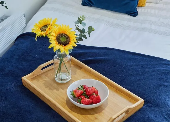 Centre - Sleeps 3 - Corporate & Family Relocations - Free Parking Λιντς