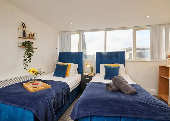 Centre - Sleeps 3 - Corporate & Family Relocations - Free Parking Apartment Leeds (West Yorkshire)