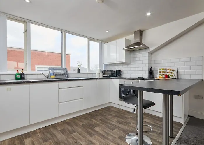 Centre - Sleeps 3 - Corporate & Family Relocations - Free Parking